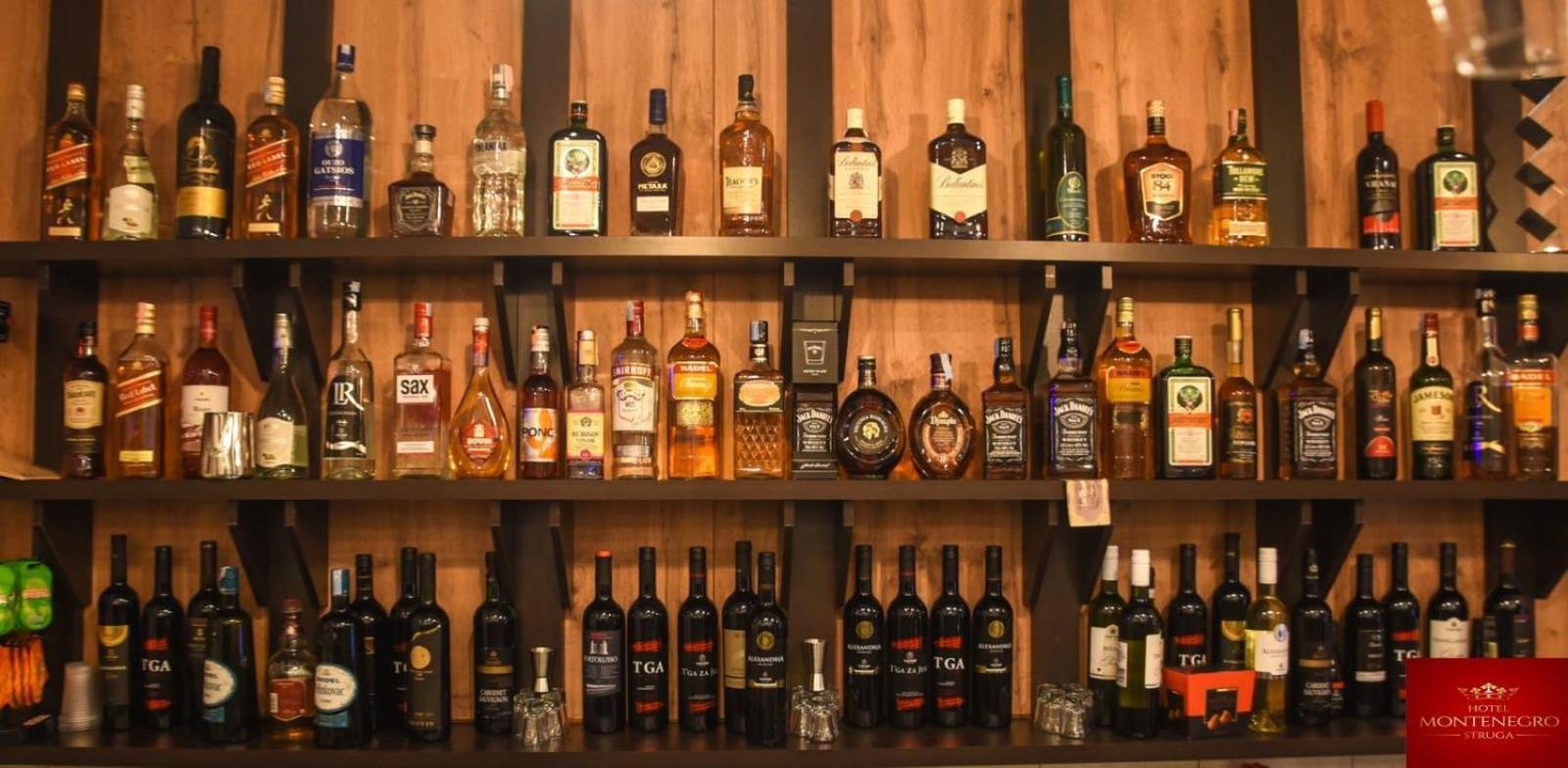 Hotel Montenegro Struga Eksteriør billede